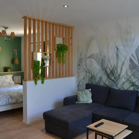 Maison 'la Grange' Дом отдыха *